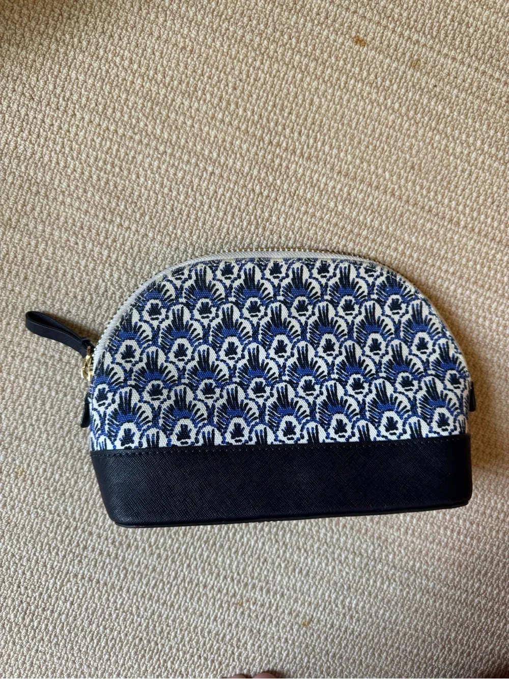 Vineyard Vines Navy & White Patterned Cosmetic Case
